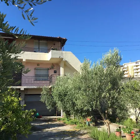 מלון דירות Isufaj